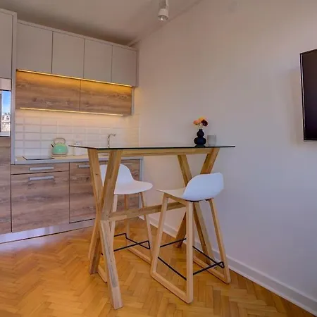 Apartmán Belgrade Central Apartment *